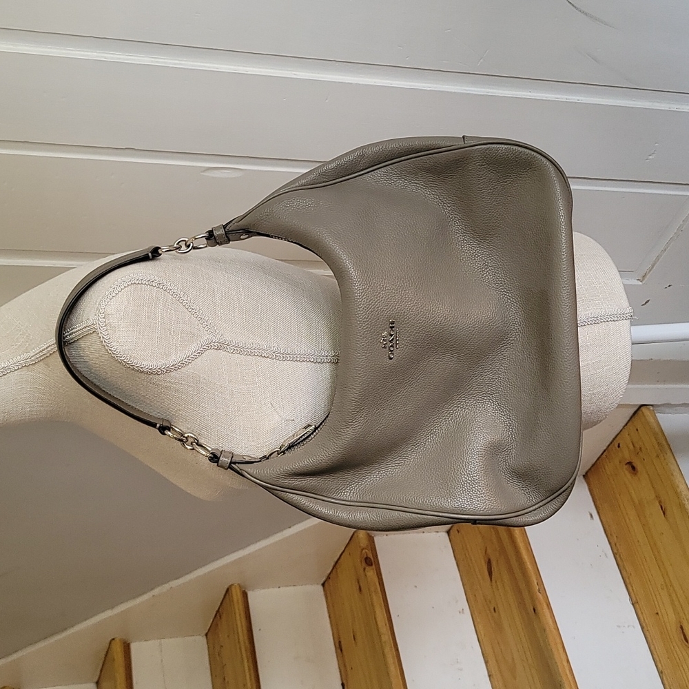 Coach Harley Hobo in Pebble Leather